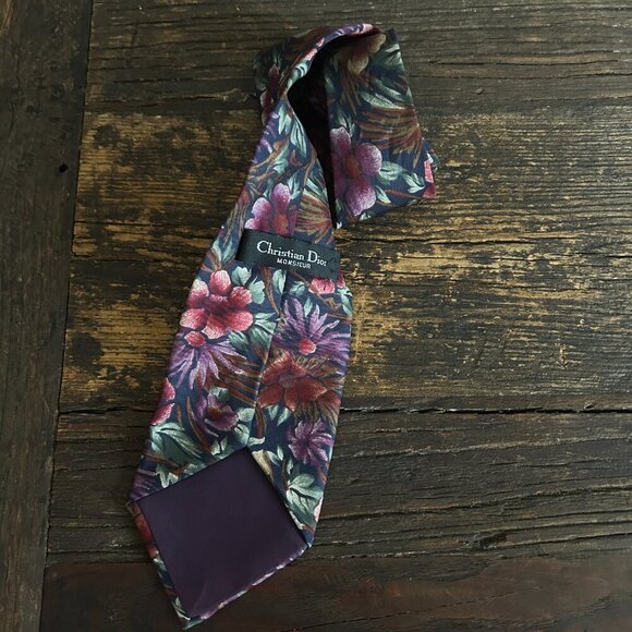 Vtg Christian Dior Silk Necktie Purple Dark Floral Whimsigoth Luxury Designer - Picture 5 of 5